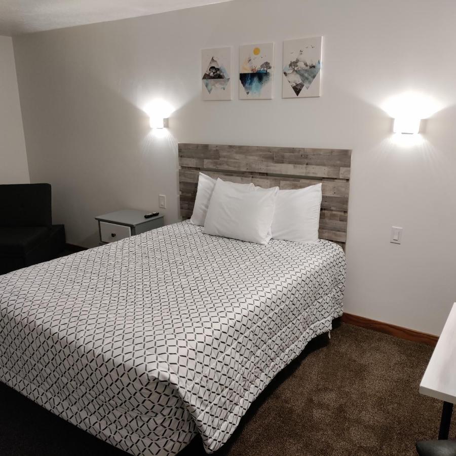 High Desert Inn Салина Экстерьер фото